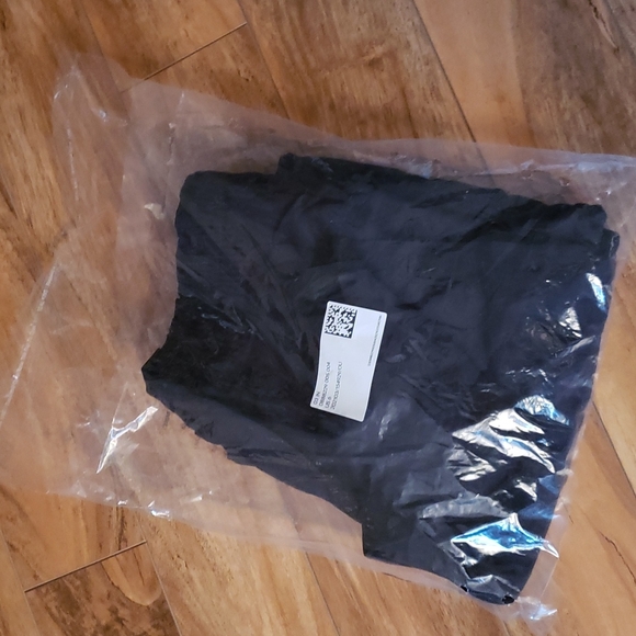 NWT H&M wide leg pants elastic high waist soft flowy comfortable 100 viscose - Picture 2 of 2